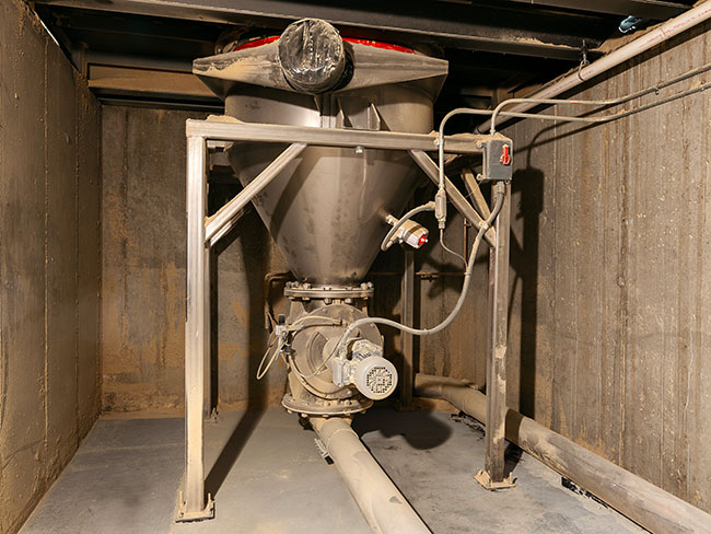 Internal Storage Silo